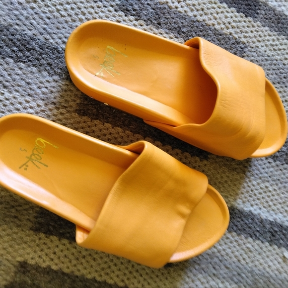 Beek Women's Sandals Albatross orange Leather Platform slides Sz 5 - Picture 7 of 9